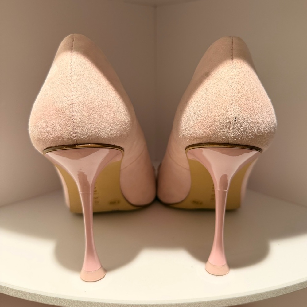 Gianni Bini Pink Suede Heels with Red Rhinestone Heart Toe – Valentine’s - Picture 4 of 8
